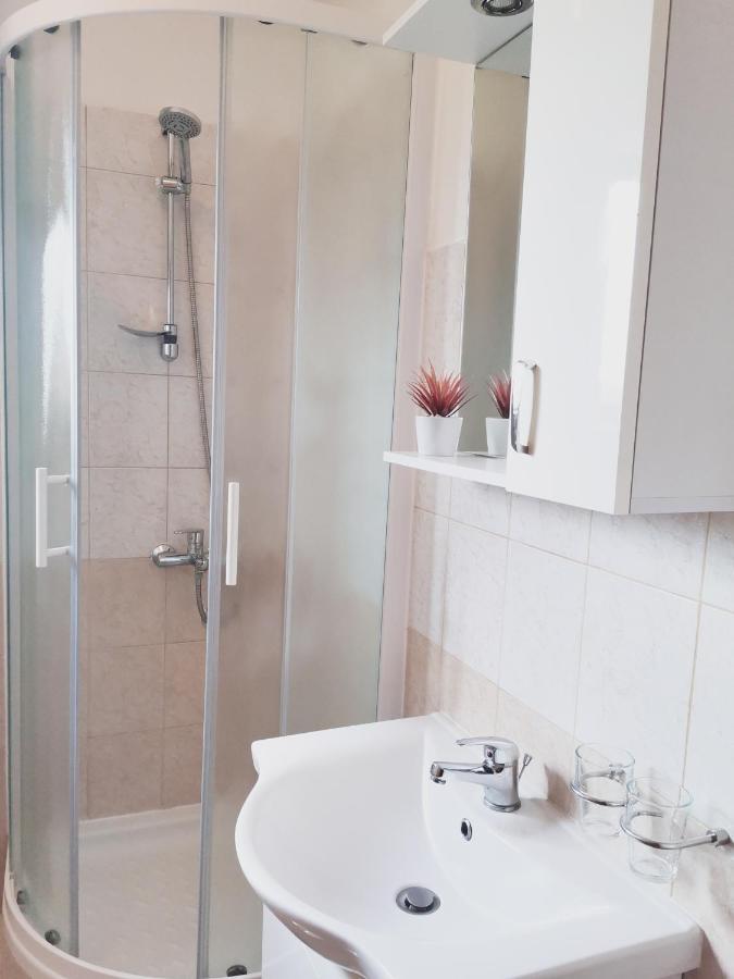 Apartments Matesic Ninski Stanovi Ngoại thất bức ảnh