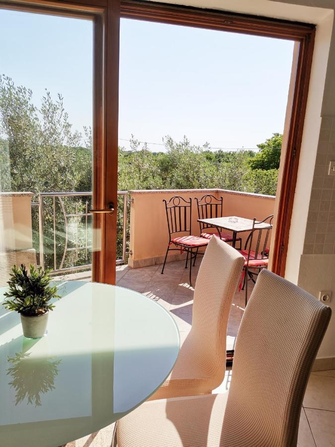 Apartments Matesic Ninski Stanovi Ngoại thất bức ảnh