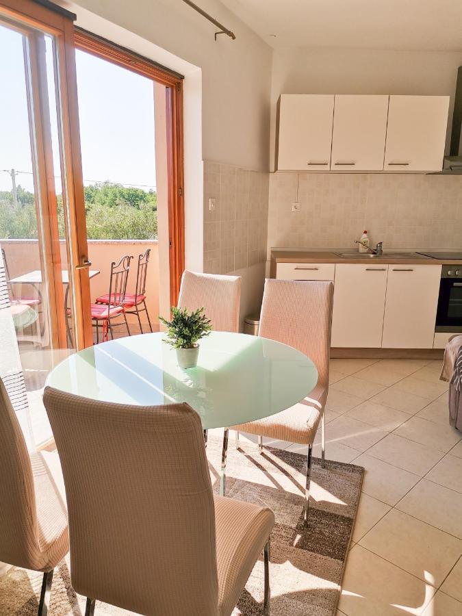 Apartments Matesic Ninski Stanovi Ngoại thất bức ảnh